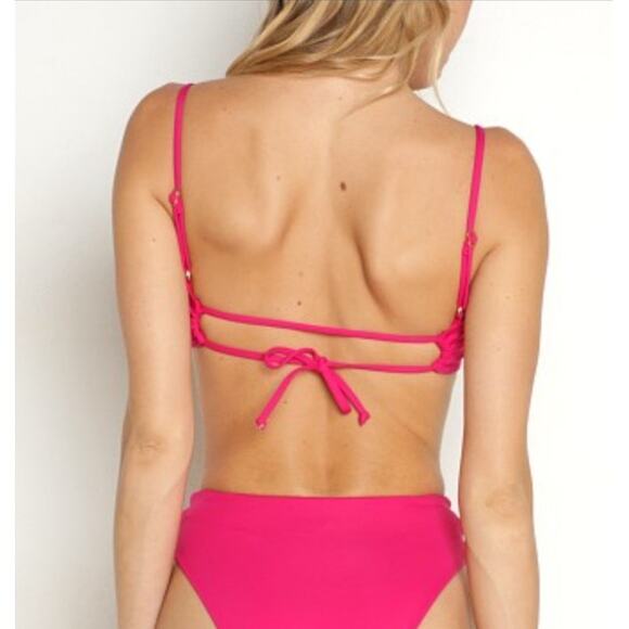 L*Space Ringo Bikini Top in Bougainvillea Pink Size Medium NWT Adjustable - Picture 2 of 6